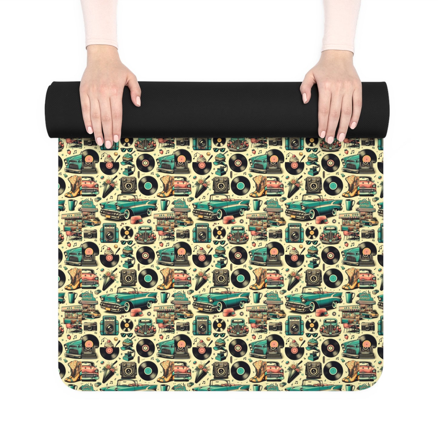 Retro Revival Yoga Mat - Nostalgic Vintage-Inspired Microfiber Design