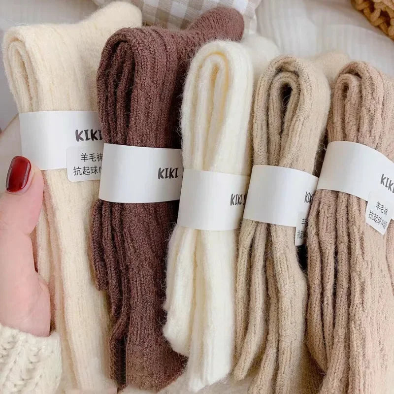 Winter Women's Socks Cashmere Wool Thickened Warm Middle Tube Socks Japanese Fashion Harajuku Solid Color Soft Warm Sleep Sock