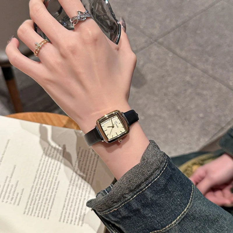 Woman Watch Light Luxury Quartz Watches for Women Gifts Waterproof Square Dial Leather Band Woman’s Wristwatch