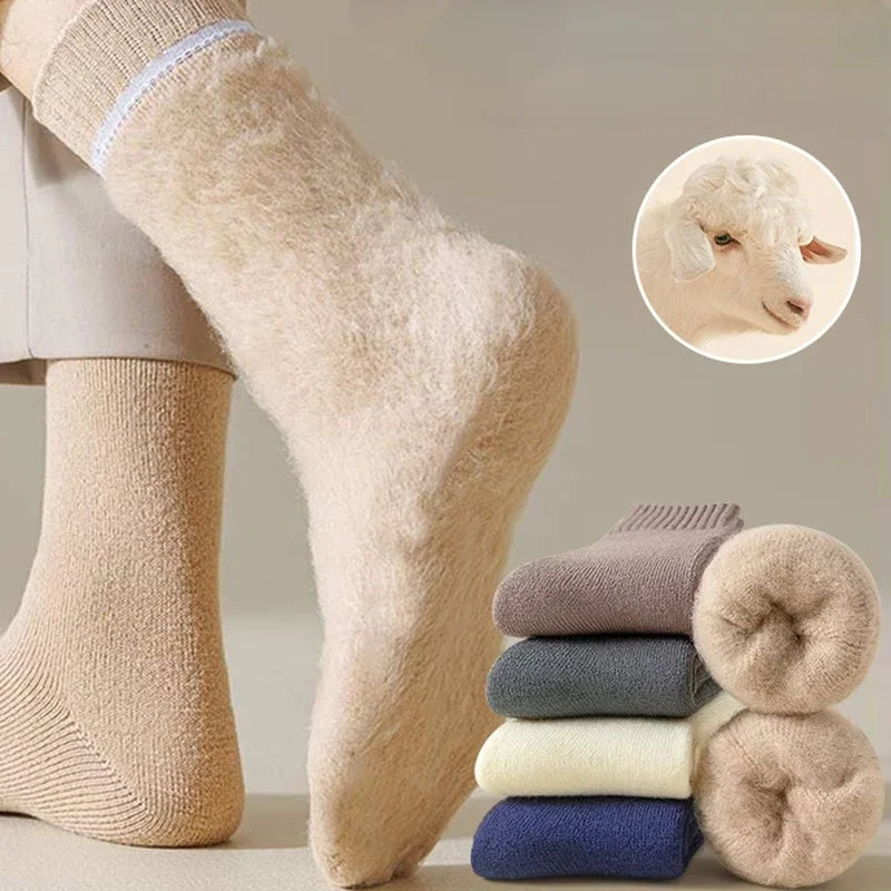 Winter Warm Thick Towel Hosiery Bottom Man Socks Wool Male Sock Slipper Socks Merino Wool Sock Against Cold Snow Socks 39-44