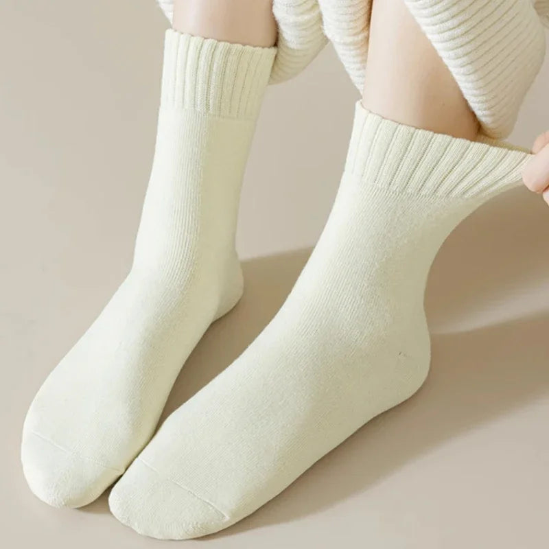 Winter Warm Thick Towel Hosiery Bottom Man Socks Wool Male Sock Slipper Socks Merino Wool Sock Against Cold Snow Socks 39-44