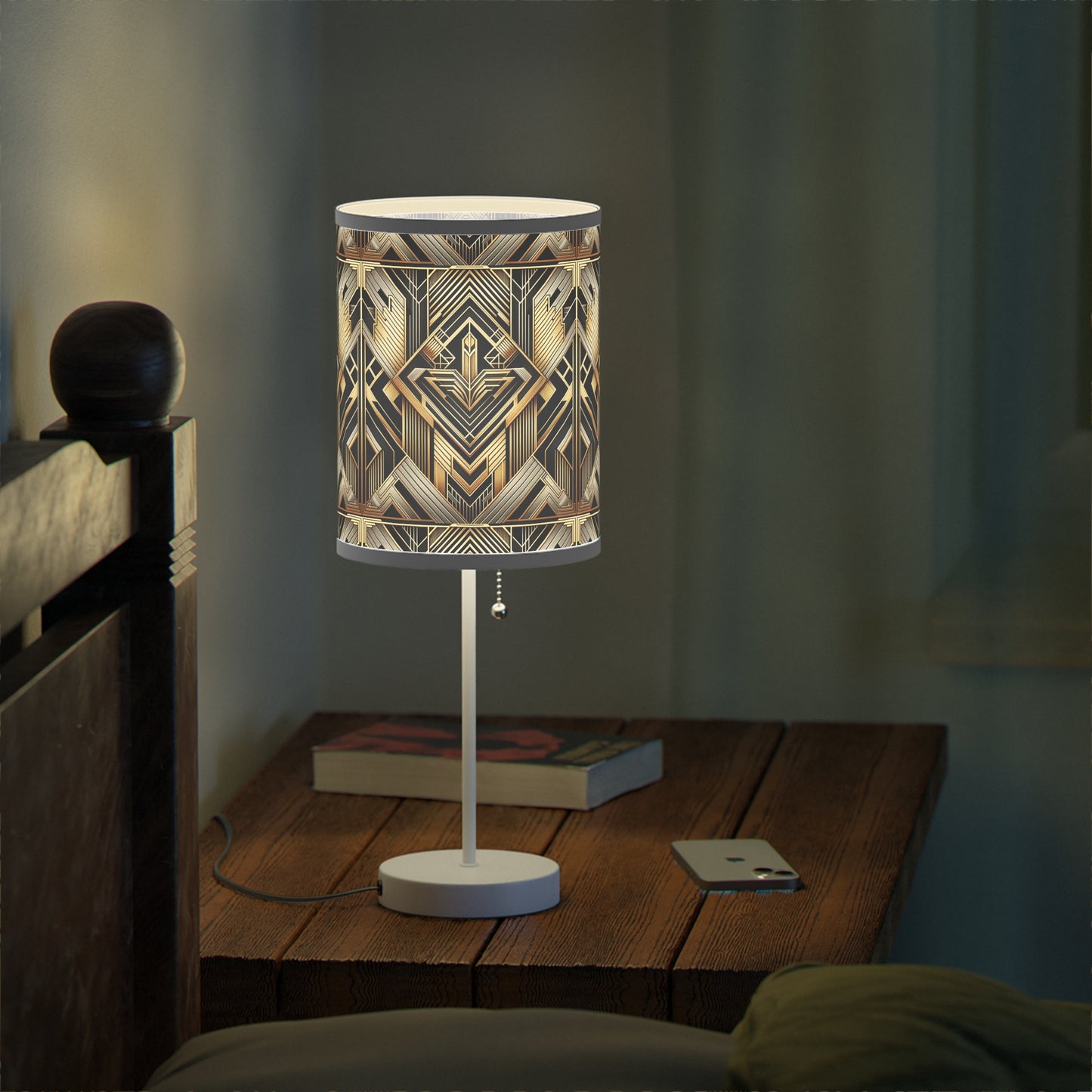 Deco Elegance Table Lamp with Art Deco-Inspired Pattern