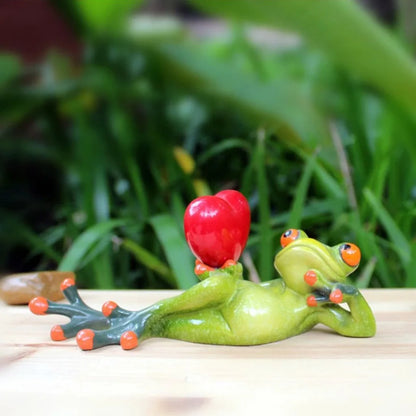 Resin Frog Figurine Figure Decorative Animal Statue Desktop Decoration Ornament for Home Office Decor Collectible Xmas Gift