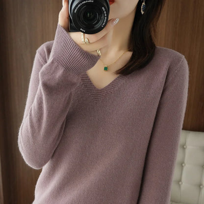 Women's Autumn And Winter New Women's Warm V-neck Pullover Sweater Korean Fashion Long-sleeved Loose Thin Solid Color Top